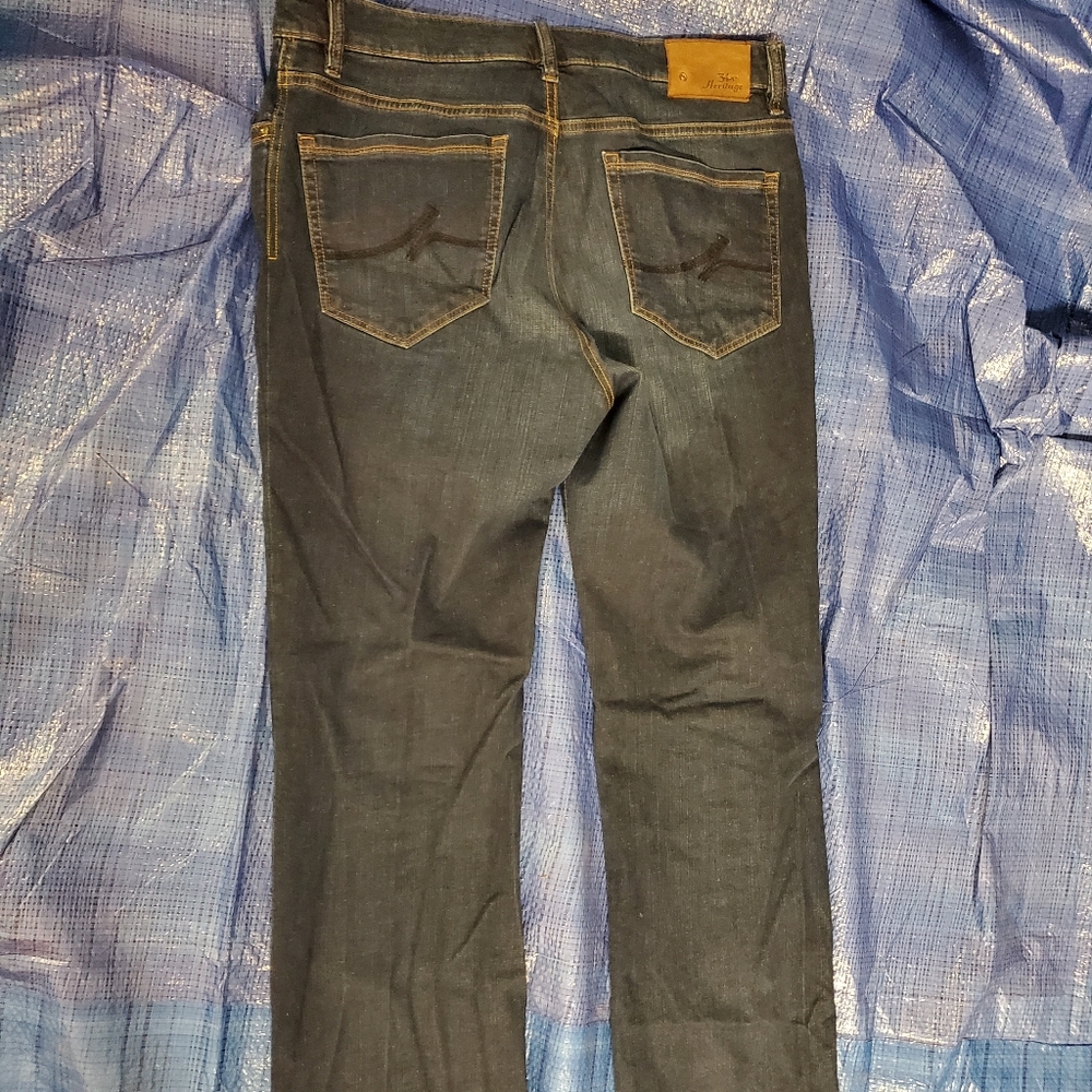 Heritage 34 men's jeans. 36 x 35.